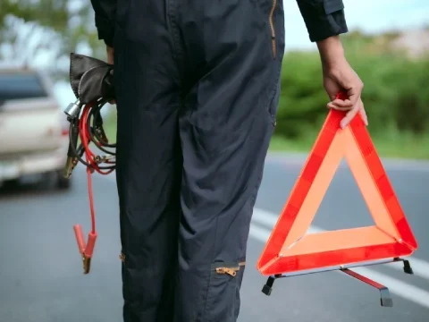 roadside assistance chestermere