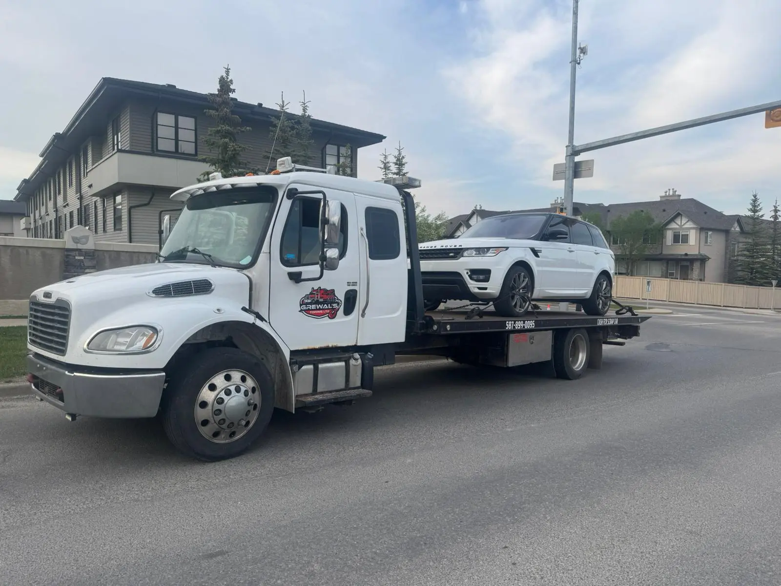 tow truck service okotoks