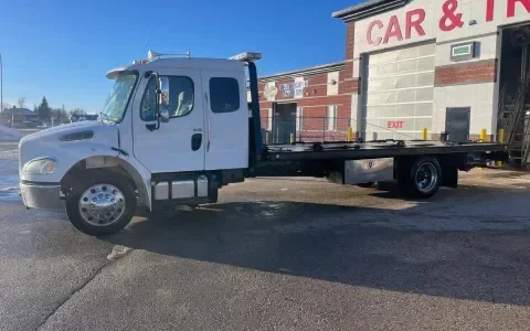 chestermere flatbed towing